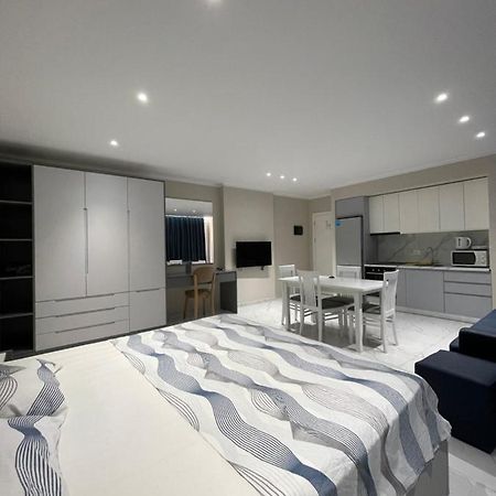 Modern Beachfront Apartments Sarande Luaran gambar